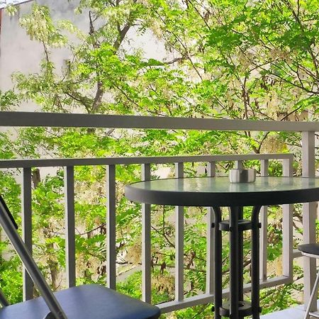 Comfort Apartment By Prima Lodging Tesalonika Bagian luar foto